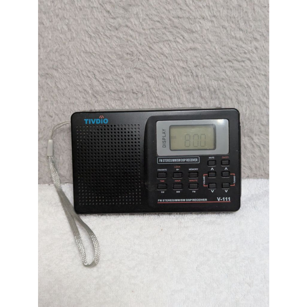 TIVDIO Black Portable FM WM SW DSP Receiver Stereo Radio V-111 Works Great